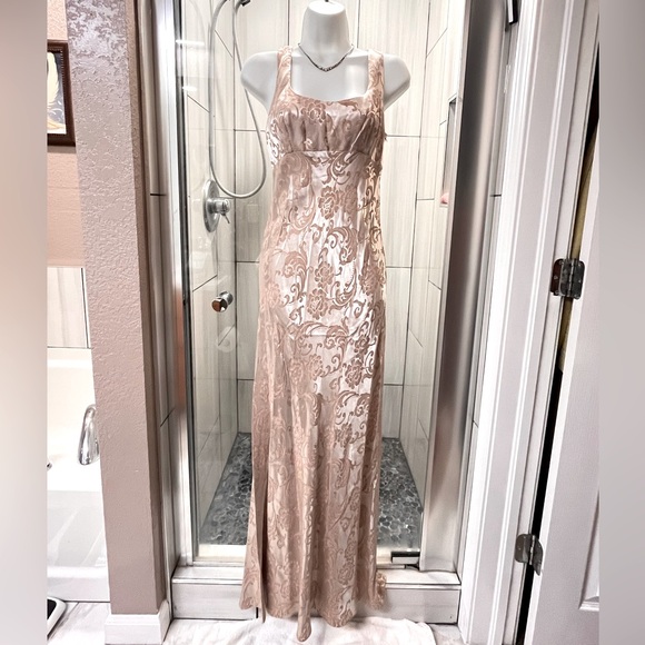 Long spaghetti strap cocktail or prom dress. Excellent condition. Long. - Picture 1 of 2